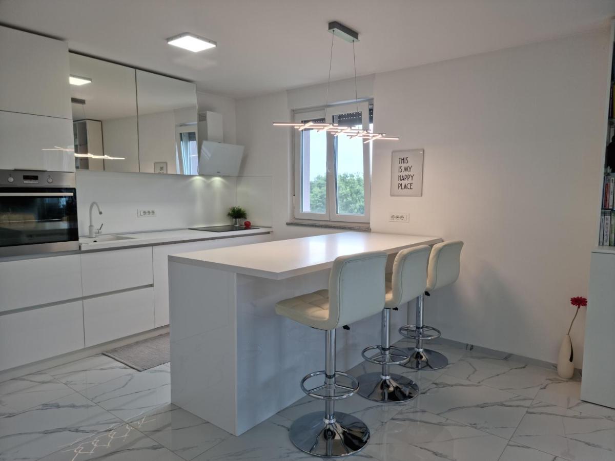 Luxury Apartment Umag Kültér fotó